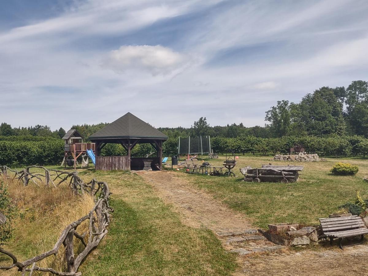 Agroturystyka Leszczynowy Dworek Ponikwa  Luaran gambar