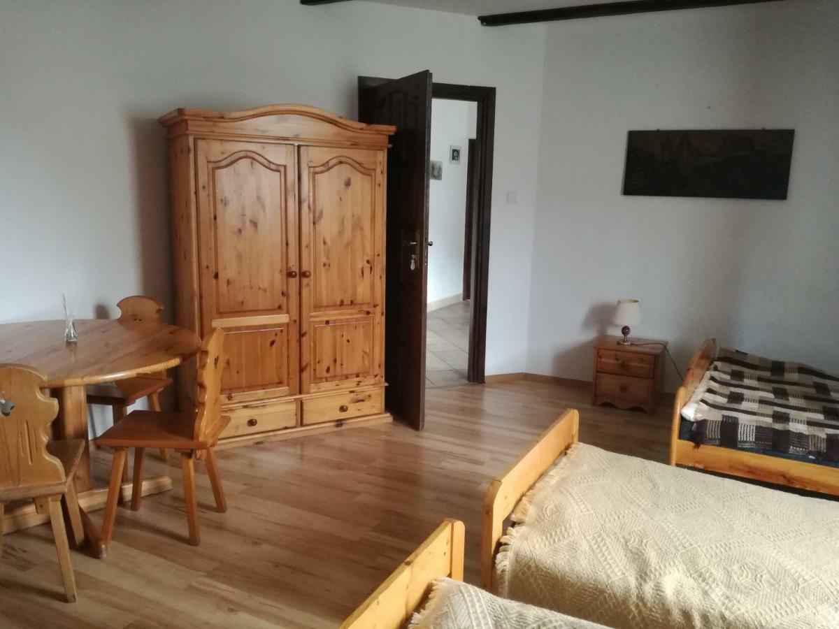 Agroturystyka Leszczynowy Dworek Ponikwa  Luaran gambar